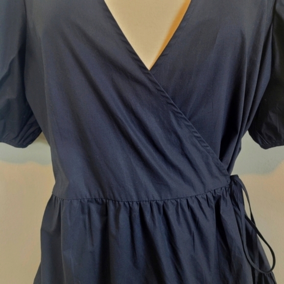 JCrew Puff Sleeve Wrap Tiered Dress Size Medium - Picture 4 of 15
